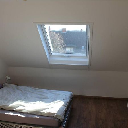 Ruhige Dachgeschosswohnung Seelze Extérieur photo